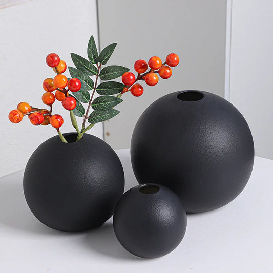 Round Black Vases