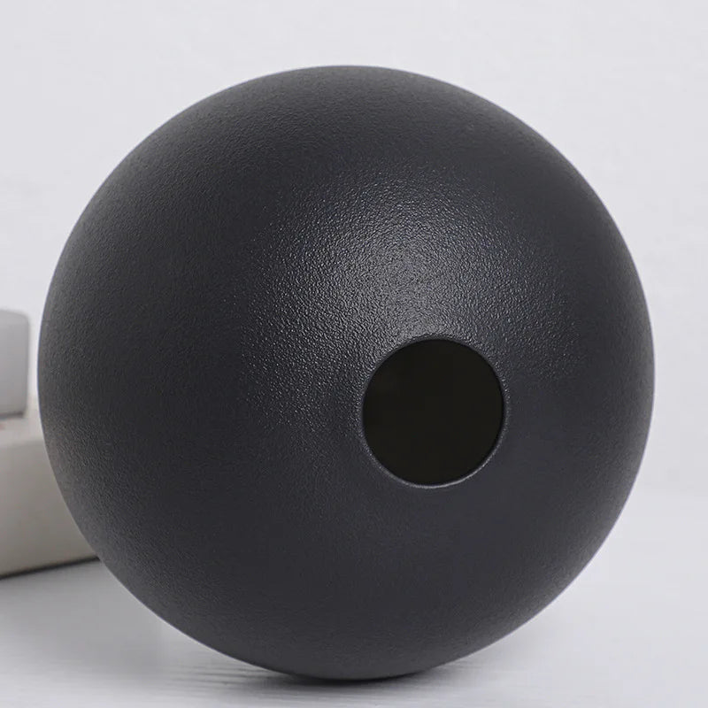 Round Black Vases